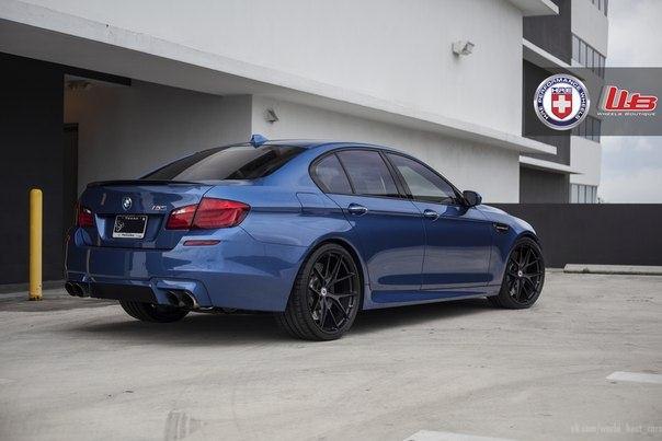BMW M5 (F10) on HRE P101 Wheels. - 3