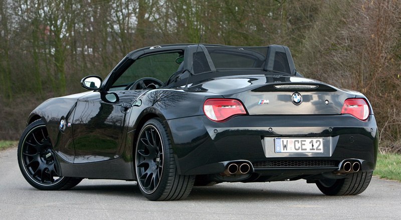 BMW Z4 Manhart Racing V10