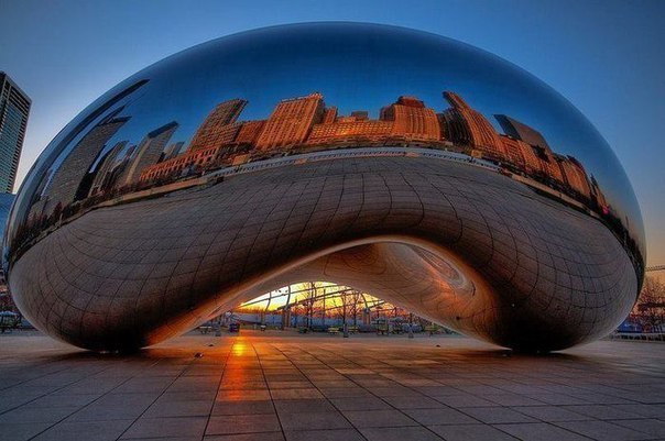  Cloud Gate, 