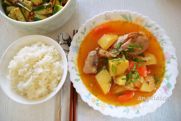 ТУШЕНАЯ КАРТОШКА С КУРИЦЕЙ В МУЛЬТИВАРКЕ.** любое блюдо приготовленное в мультиварке, можно ...