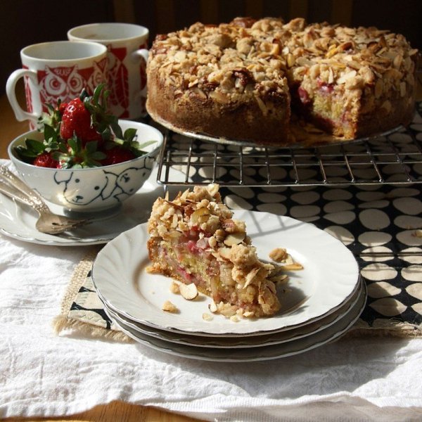 Клубничный пирог с крошкой.Ингредиенты:Крошка:3/4 стакана муки1/2 стакана сахара1/2 чайной ложки ... - 5