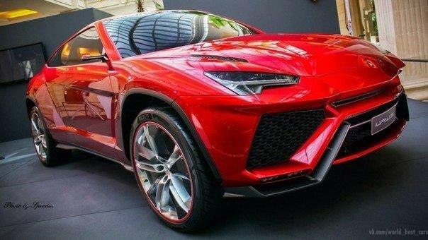 Lamborghini Urus Concept, 600 h.p., 300 km, 4.8 s.  :  1,540,000 66.6 . ...