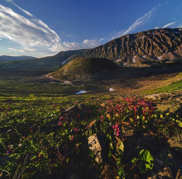 Россия, Республика Бурятия, Долина вулканов, вулкан Кропоткина.