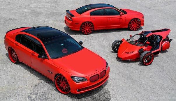 Matte-Red Trio Wrapped by TaTe Design. Dodge Charger, BMW 7 Series and a T-Rex 3Wheeler.