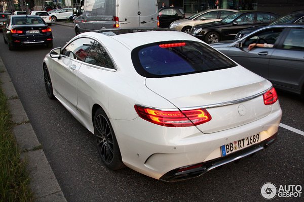 Mercedes-Benz S63 AMG Coupe - 5