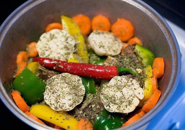 Баранина в духовке с овощами и картофелем.Ингредиенты:Нам понадобилось:1кг баранины на косточках1кг ... - 4