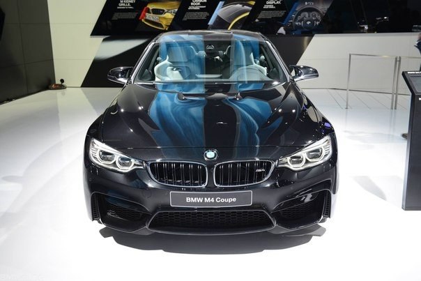 BMW M4 (F82) Black - 3