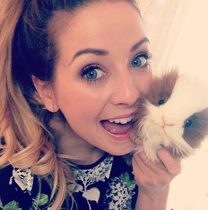 : Zoe.: Sugg : 28.03.1990  :  : , ... - 5