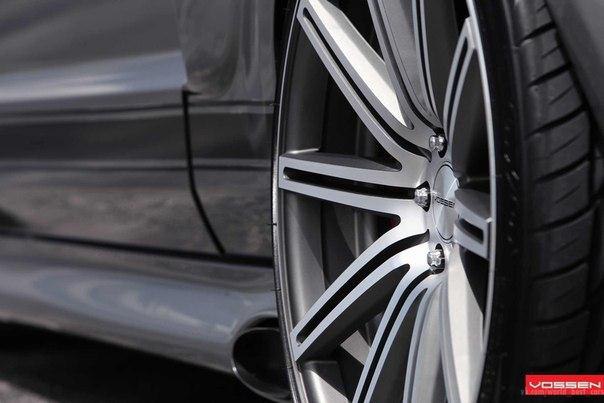 Ford Ronaele Mustang 550R - 5