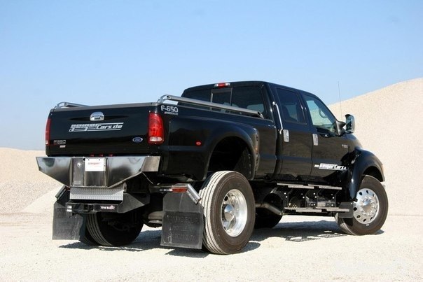    - Ford F -650  - Geiger.  