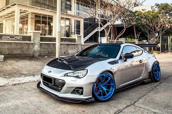 Rocket bunny Subaru BRZ on PUR Wheels.