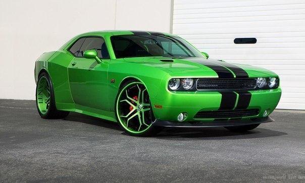 Dodge Challenger