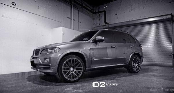 BMW X5.