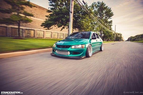 Mitsubishi Lancer Evolution - 8