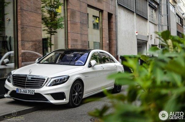 Mercedes-Benz S 63 AMG W222 - 7