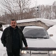 Aleksandr, 64 , 