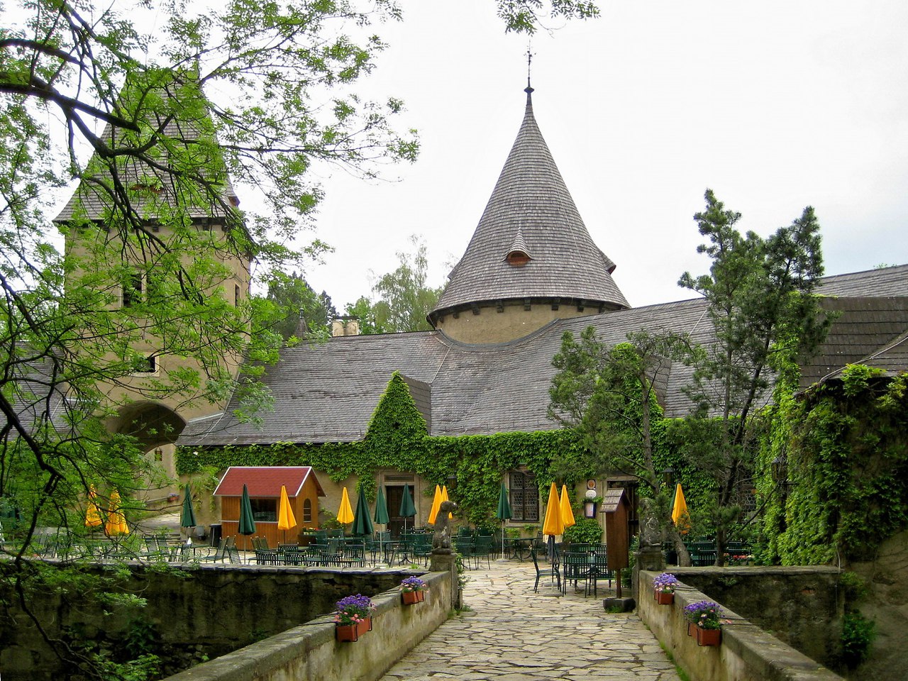  Castle Ottenstein