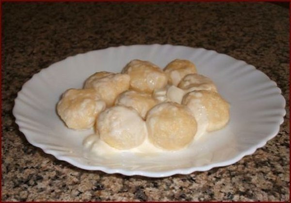 Творожно-манные ленивые вареники.Ну очень вкусные ленивые вареники! Нежные и почти невесомые! ...