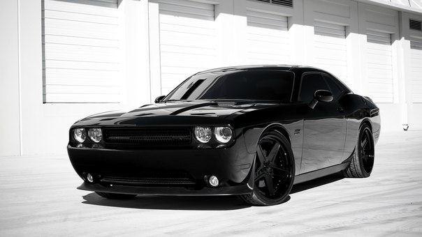 Dodge Challenger SRT8