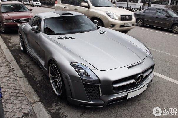 FAB Design Mercedes-Benz SLS AMG Gullstream. - 2