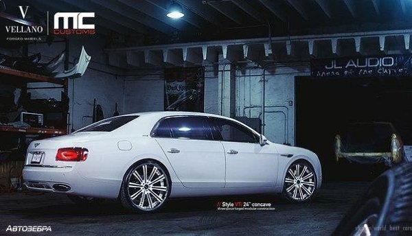 Bentley Flying Spur.6.0L W12Мощность: 625 л.с.Крутящий момент: 800 НмПривод: ПолныйМаксимальная ... - 3