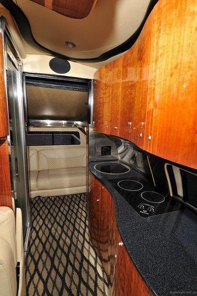 Ford F750 World Cruiser - 5