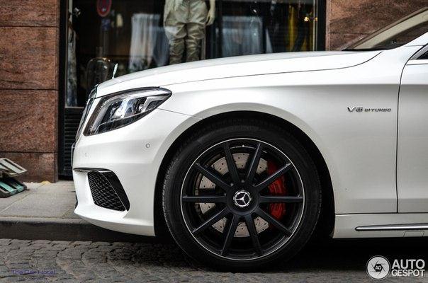 Mercedes-Benz S 63 AMG W222 - 3