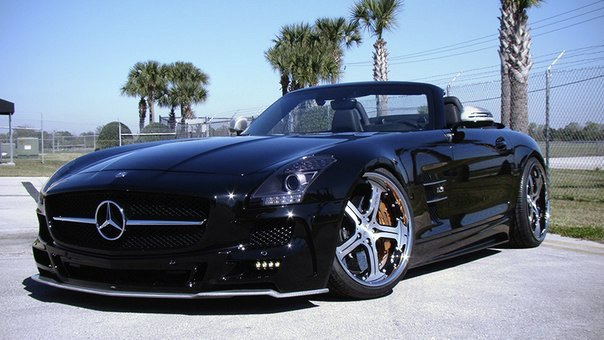 Mercedes-Benz SLS AMG