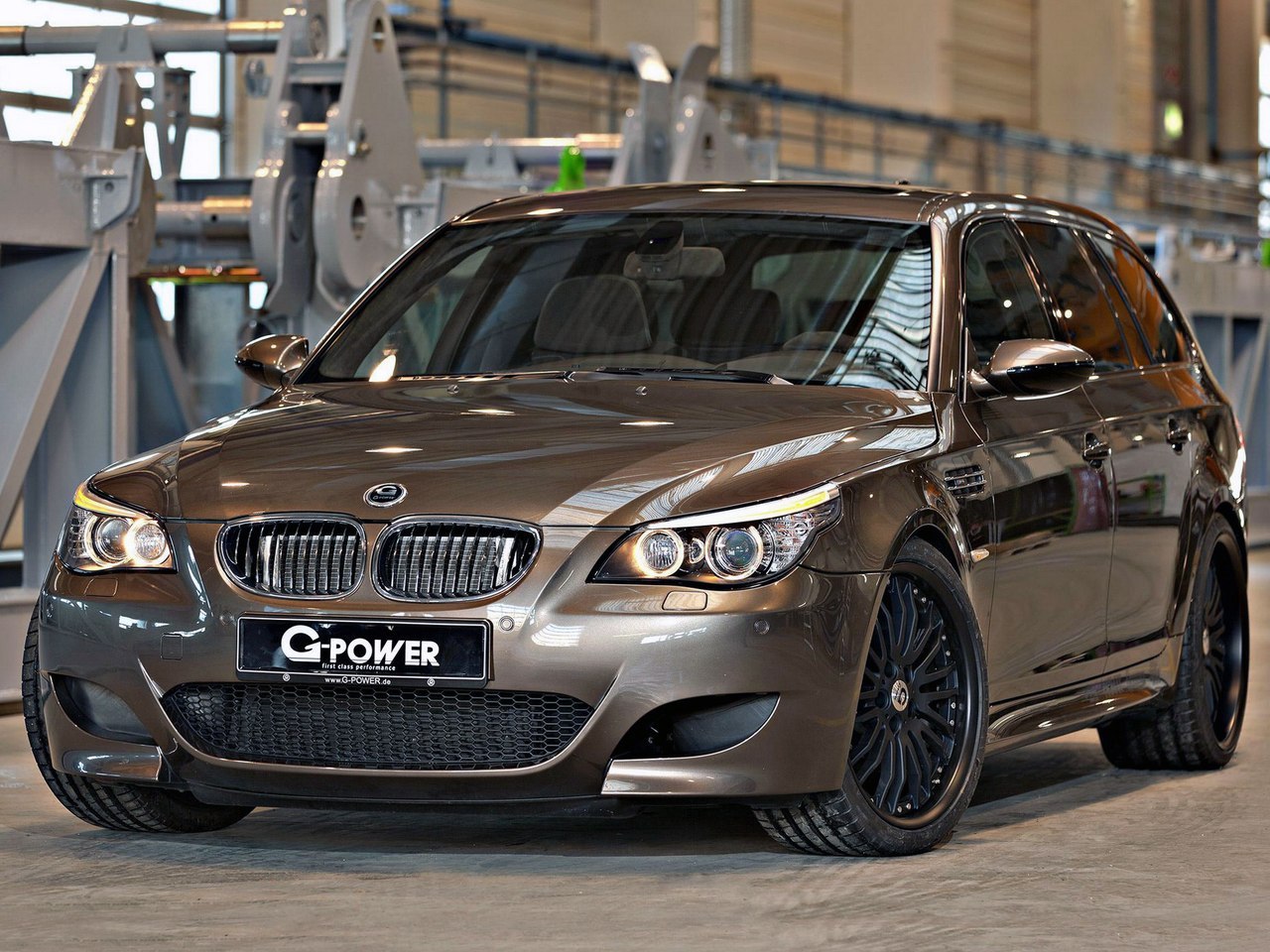 2014 G-Power M5 Hurricane RR Touring (E61).    V10 SC (4999 )   820 ...