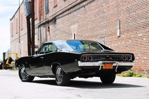 1968 Dodge Charger R/T - 2