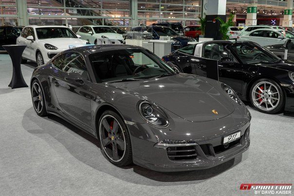 Porsche 911 Carrera 4S Exclusive Swiss Edition