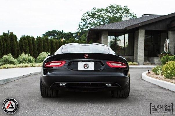 Dodge Viper - 7