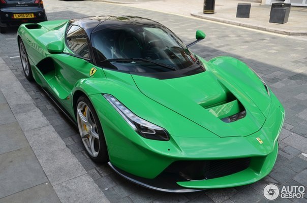 Ferrari LaFerrari.  499   . : 6,3 litre V12 + Electric Drive. ...