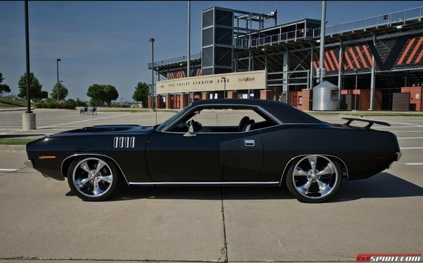 Plymouth Barracuda 383 Coupe - 3