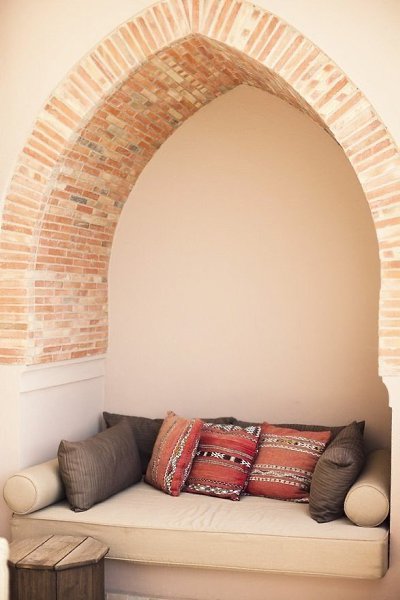 Reading nook - 4