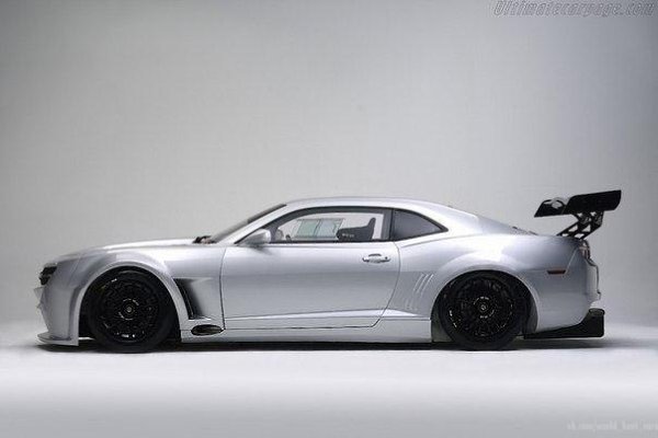 Chevrolet Camaro GT.Двигатель: 7883 смМощность: 650 л.с.Крутящий момент: 800 НмПривод: ... - 4