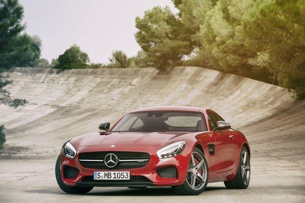 2015 Mercedes-AMG GT - 4