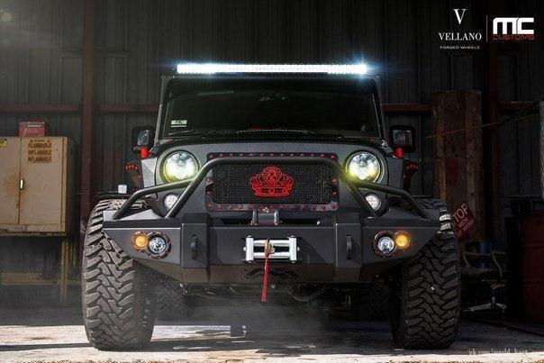 Jeep Wrangler On Vellano VKU Wheels - 6