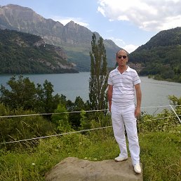 Artur, , 61 