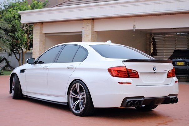 BMW M5 (F10) - 6