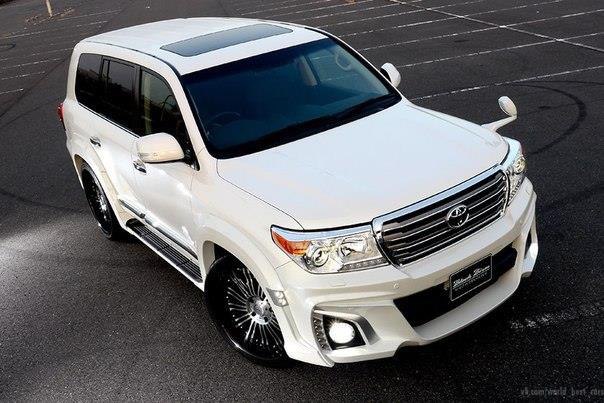 WALD TOYOTA LAND CRUISER 200