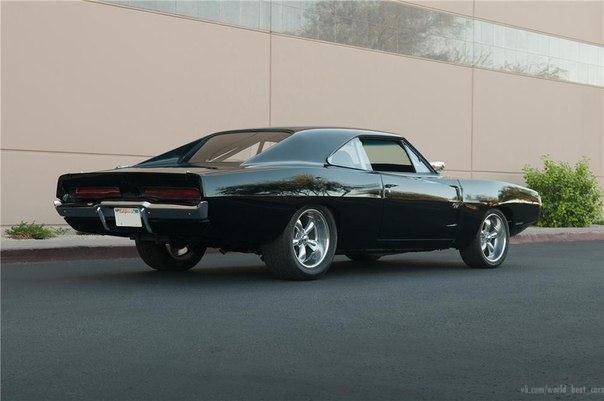 1969 Dodge Charger R/T Custom - 2