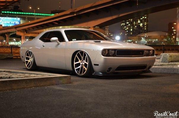 Dodge Challenger R/T - 2