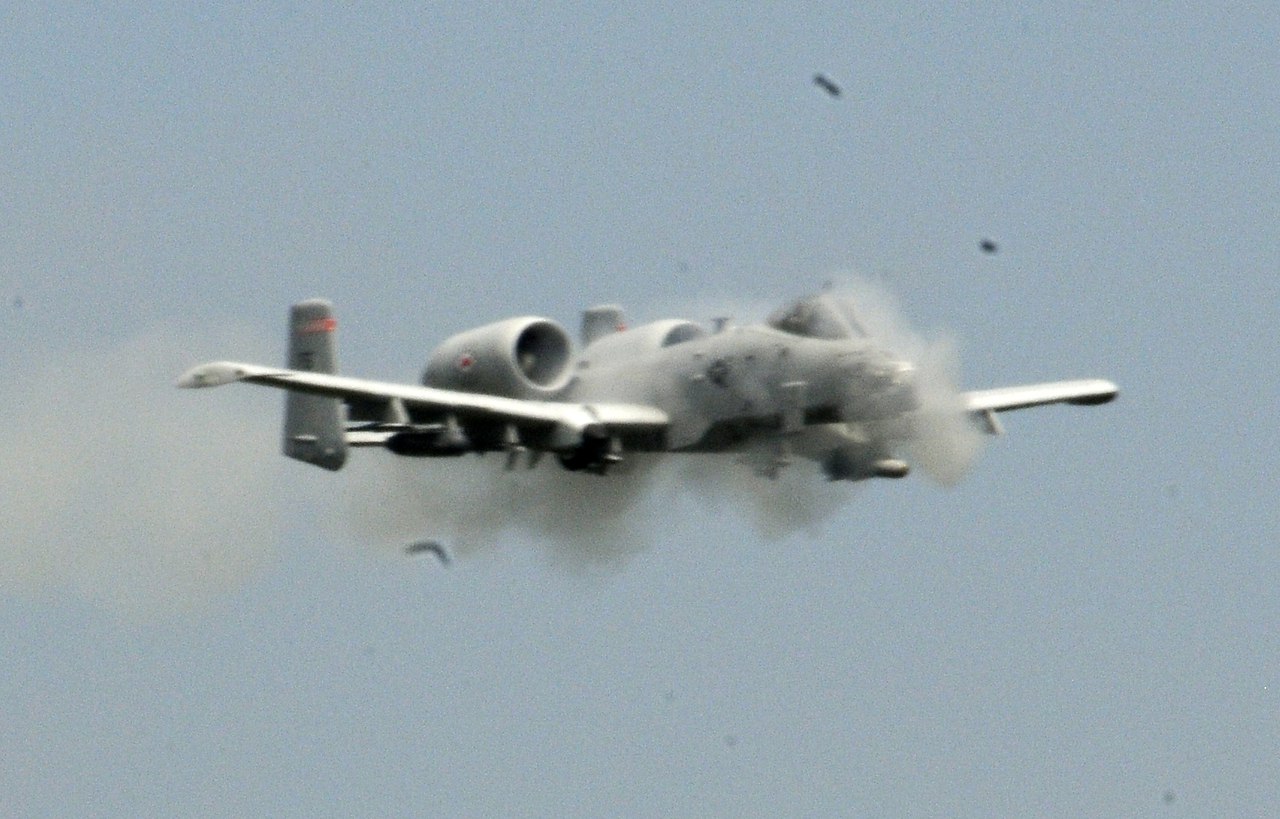 A 10 thunderbolt II