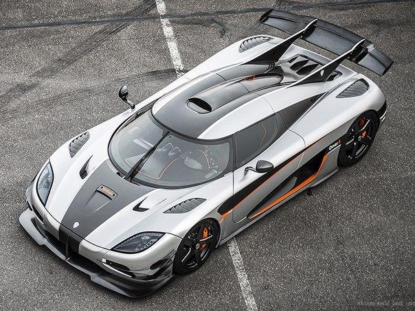 Koenigsegg Agera One:1 - 5