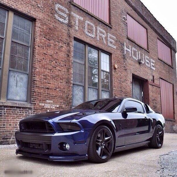 Ford Mustang Shelby GT500 - 3