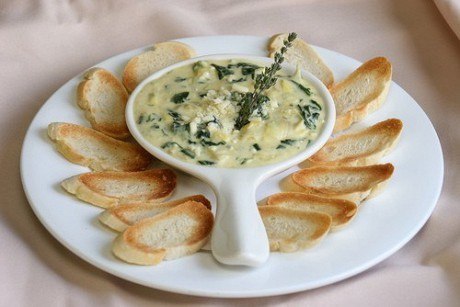 Зеленое масло с петрушкой и чесноком (maitre d'hotel). Ингредиенты для 4 порций: Масло сливочное ? ...