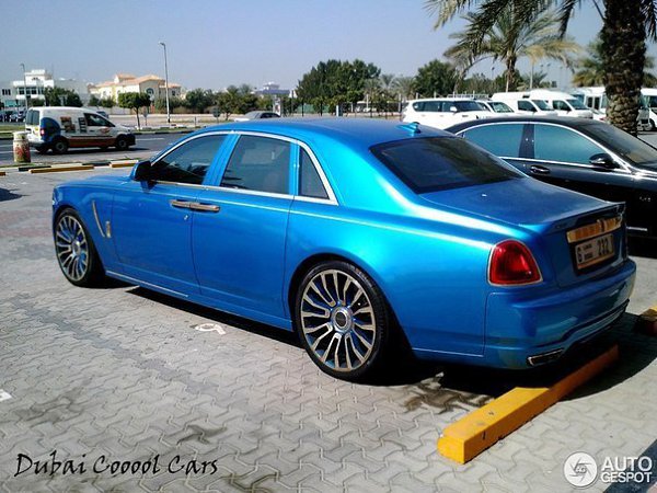 Rolls-Royce Mansory White Ghost.Мощность: 638 л.с.Крутящий момент: 800 НмПривод: заднийМаксимальная ... - 2