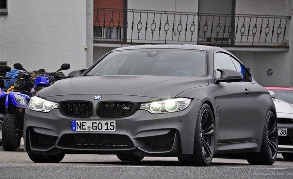 BMW M4 Individual.3.0L R6��������: 431 �.�.�������� ������: 550 ��������: ������������� �������: ...
