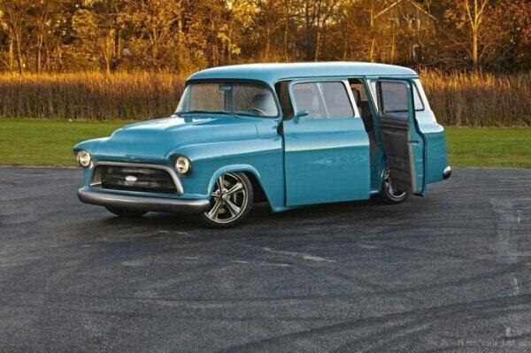 1957 Chevrolet Suburban - 5